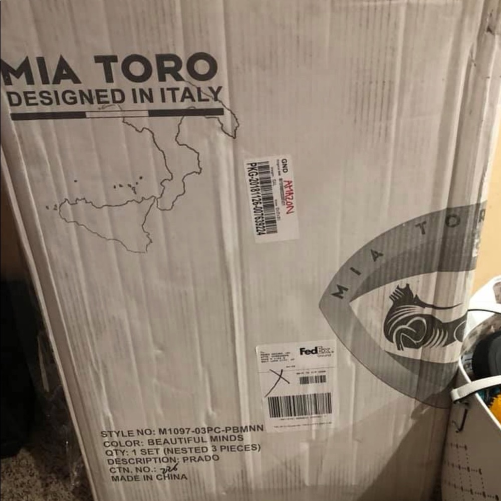 Mia toro luggage